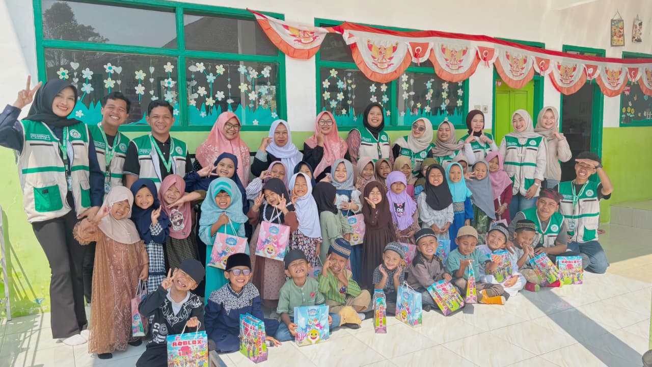 Sosialisasi PHBS di PAUD Ar-Rohmah 2